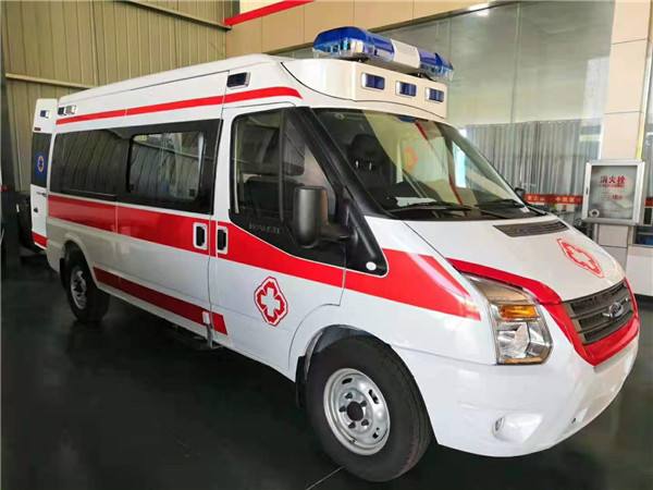 广州福特V362救护车